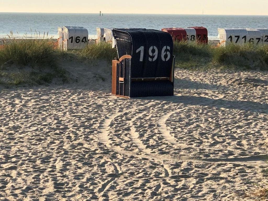 Ferien Im Wangerland Ferienwohnung Leuchtturm Minsen Schillig Hund Pool Sauna Norderaltendeich Buitenkant foto