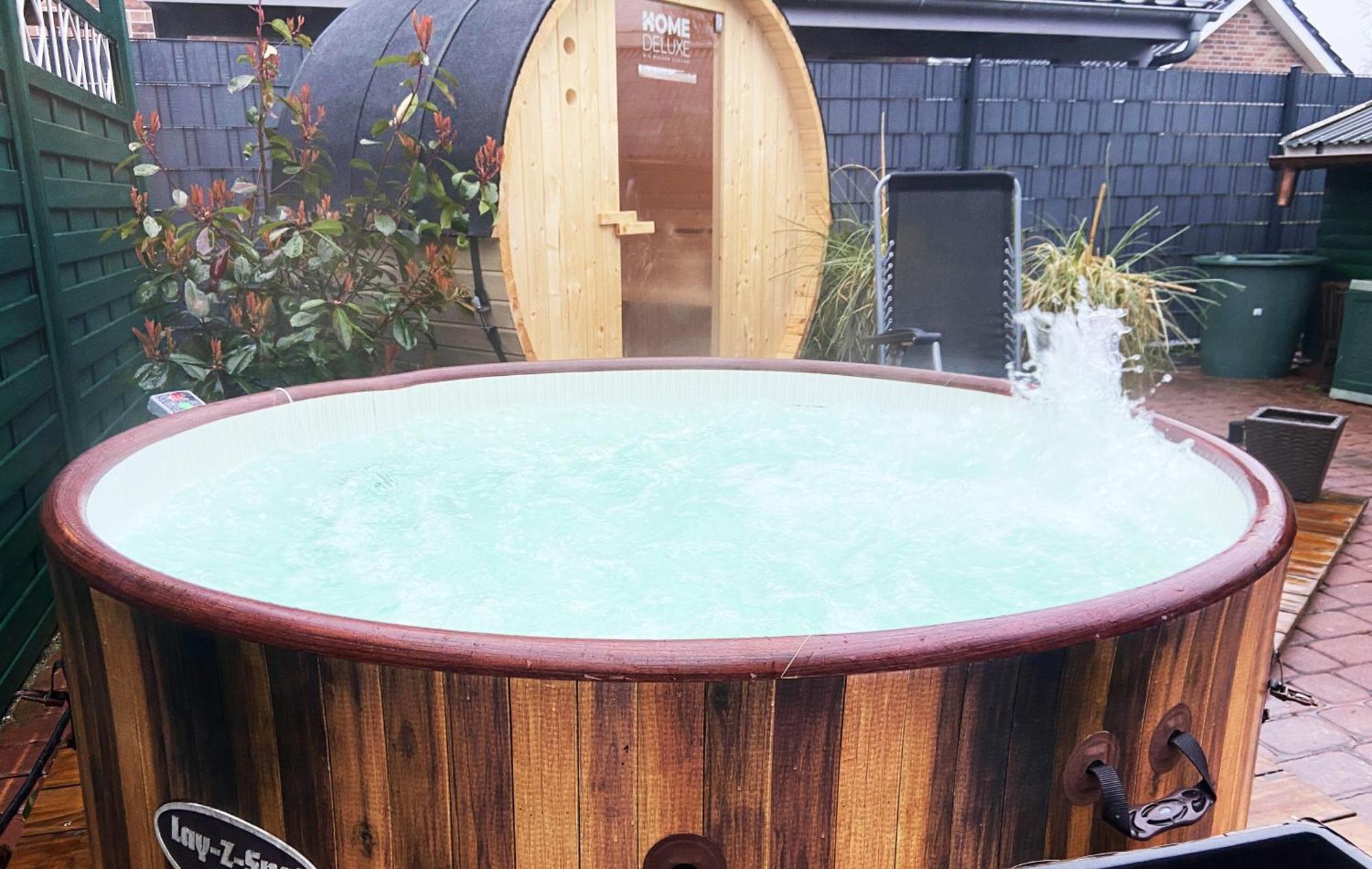 Ferien Im Wangerland Ferienwohnung Leuchtturm Minsen Schillig Hund Pool Sauna Norderaltendeich Buitenkant foto